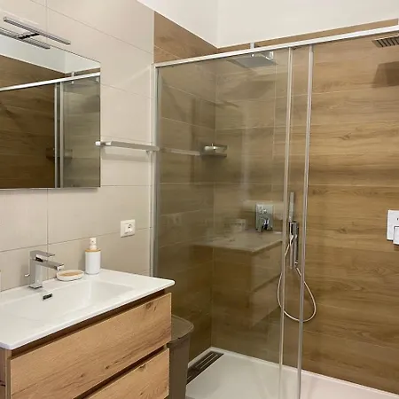 Cilento Contemporary House Con Idromassaggio Jacuzzi エーボリ