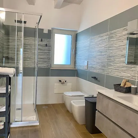 Cilento Contemporary House Con Idromassaggio Jacuzzi Vakantiehuis *